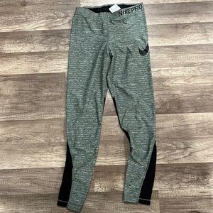 Nike leggings